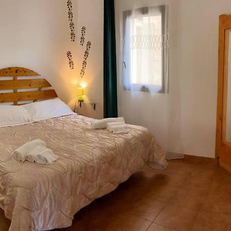 Noemi Villa Agnone Bagni Buitenkant foto