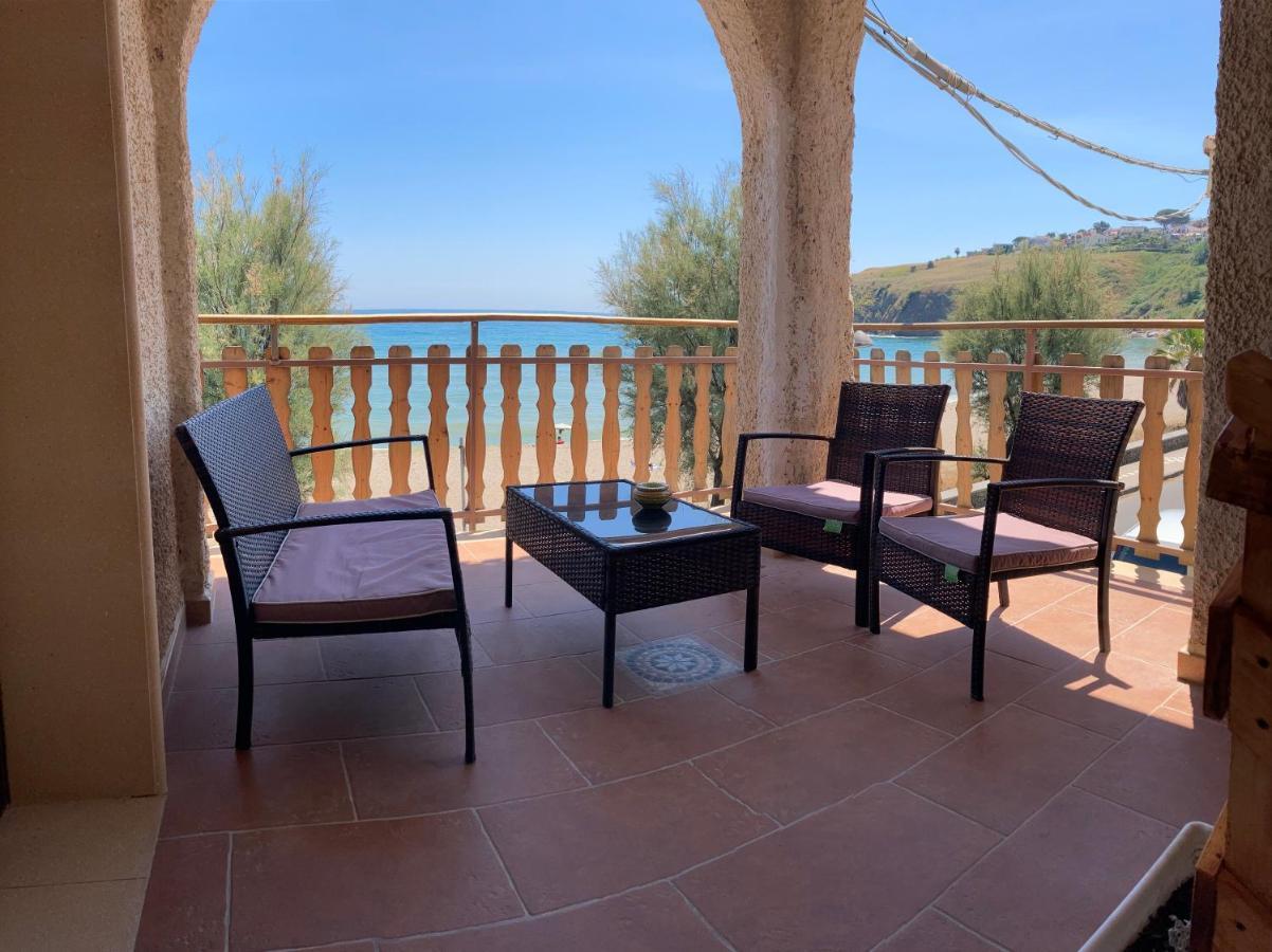 Noemi Villa Agnone Bagni Buitenkant foto