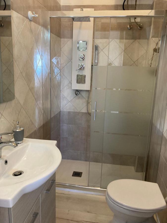 Noemi Villa Agnone Bagni Buitenkant foto