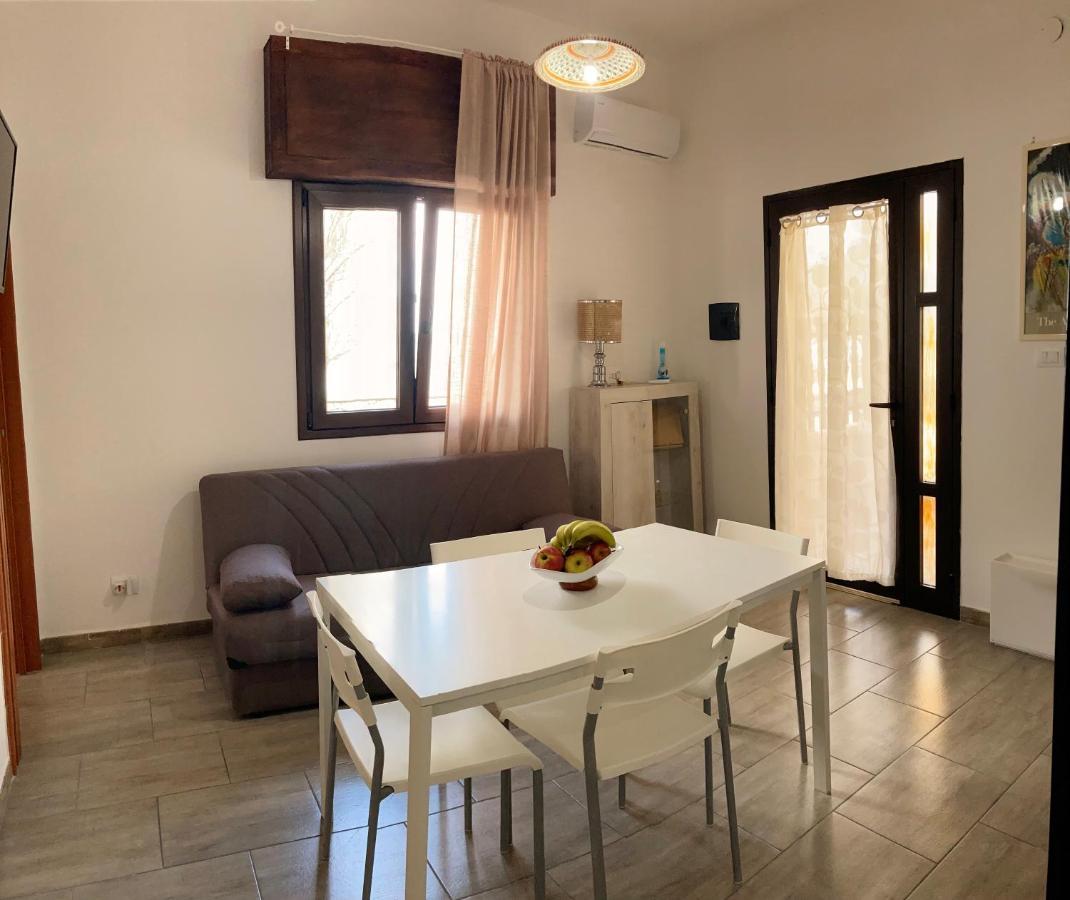 Noemi Villa Agnone Bagni Buitenkant foto